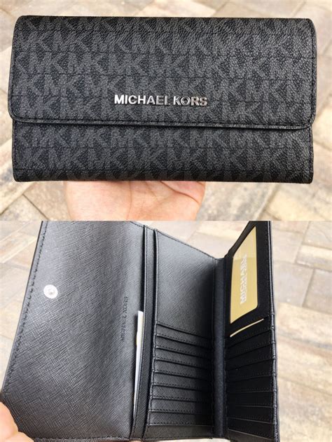 mochael kors wallet